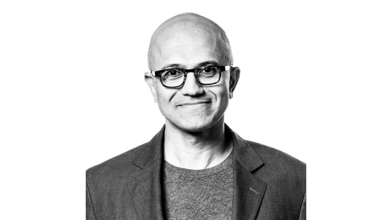 Satya Nadella, CEO di Microsoft, ritratto ufficiale