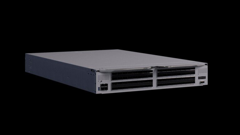 Vista frontale e di trequarti di un server rack 2U grigio su sfondo nero