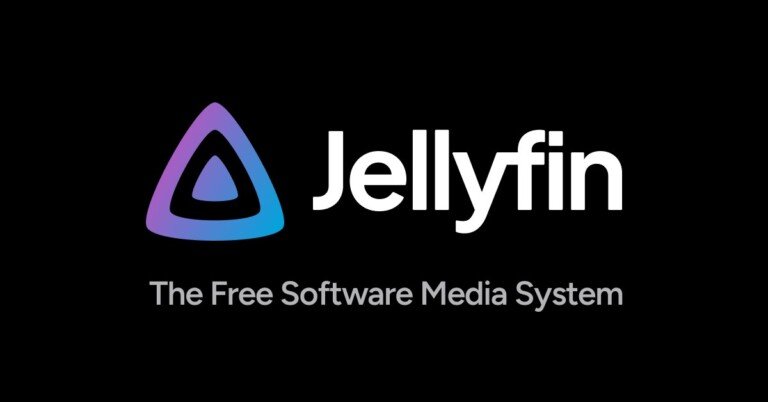 Logo e scritta Jellyfin con il payoff The Free Software Media System su sfondo nero.