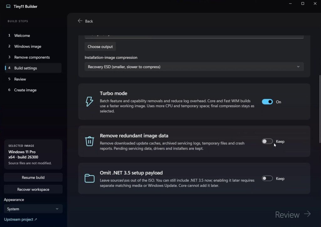 Impostazioni di creazione ISO in Tiny11 Builder con l'interruttore della Turbo mode attivo.