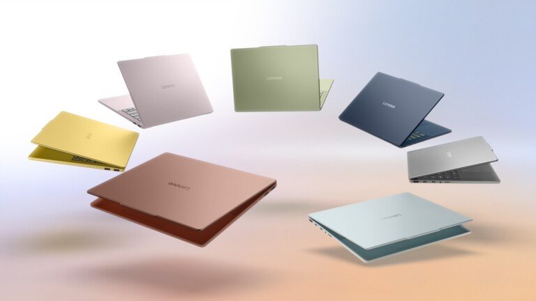 Laptop Lenovo IdeaPad disposti a cerchio in diverse varianti di colore.