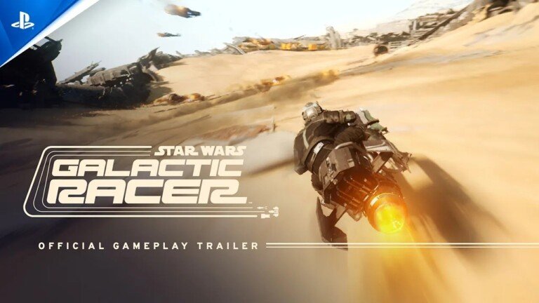 Inseguimento nel deserto su speeder bike con logo di gioco in evidenza.